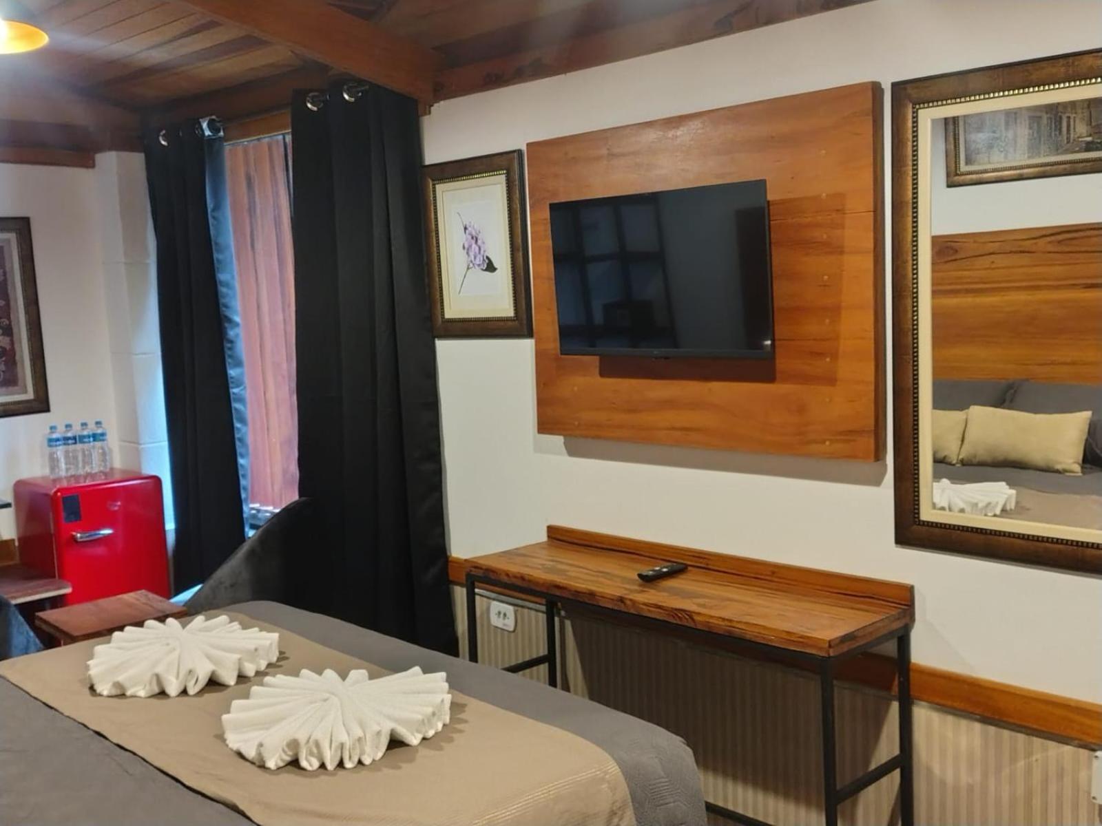 Casarao Da Ducha Hotel Concept Campos do Jordão エクステリア 写真